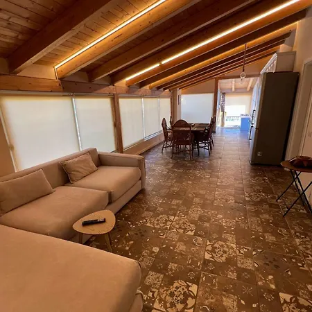 Sea View Penthouse Apartmán